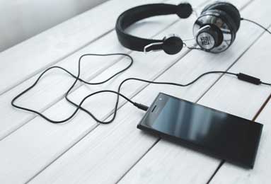 10月18日3场法甲：马赛小胜紧追巴黎 摩纳哥客场抢3分？